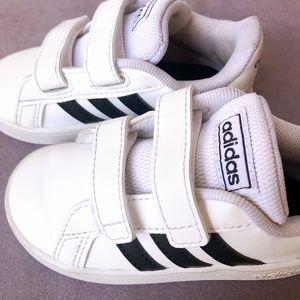 Size 6 1/2k adidas toddler boys girls shoes grand court